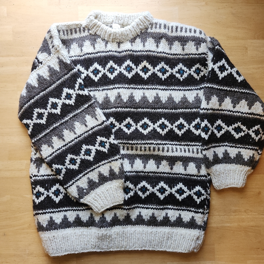 VINTAGE 100% WOOL HANDMADE CHUNKY HEAVYWEIGHT SWEATER OFF WHITE  O/S - LG